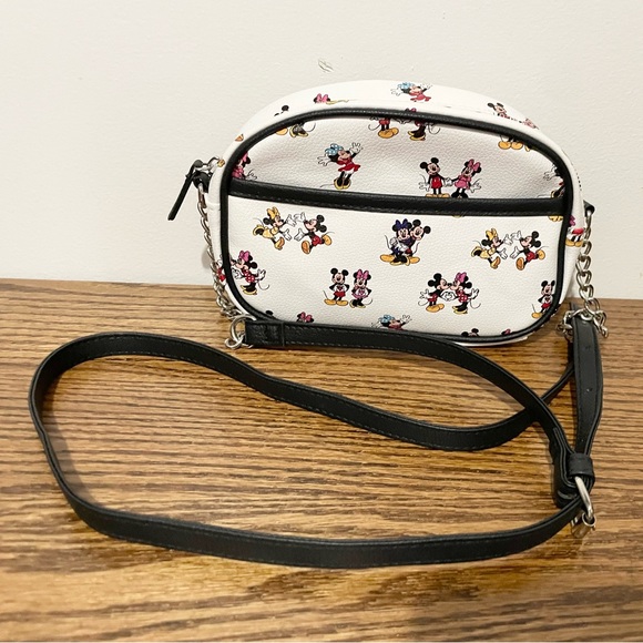 Disney Handbags - Disney Minnie Mouse Cross-body Purse